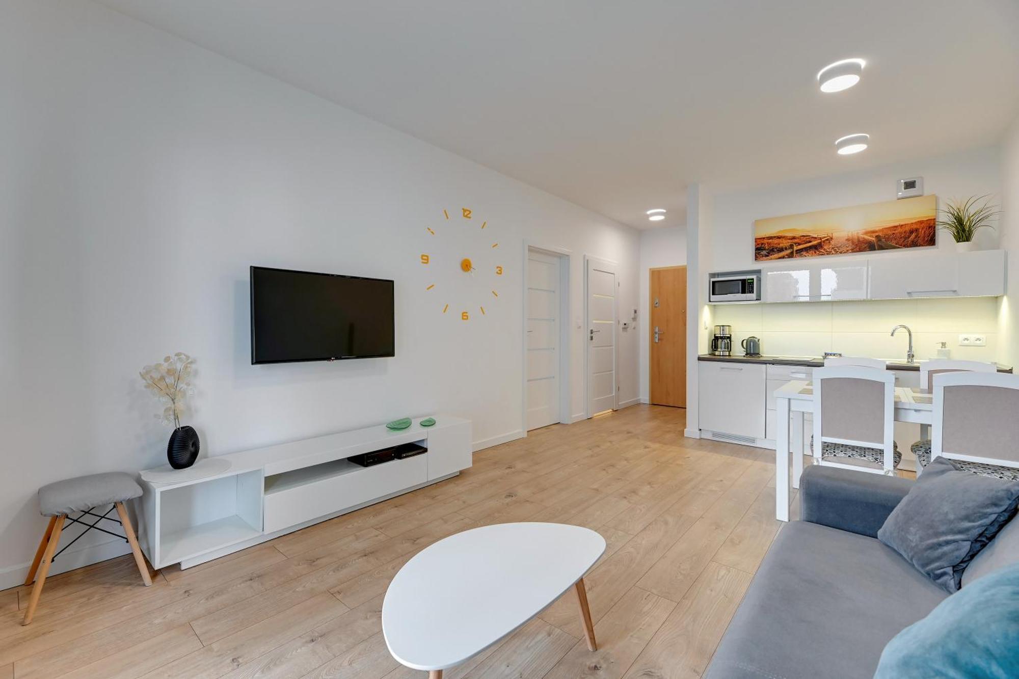 Apartament Nadmorskie Spektrum & Parking Gdańsk Exteriör bild