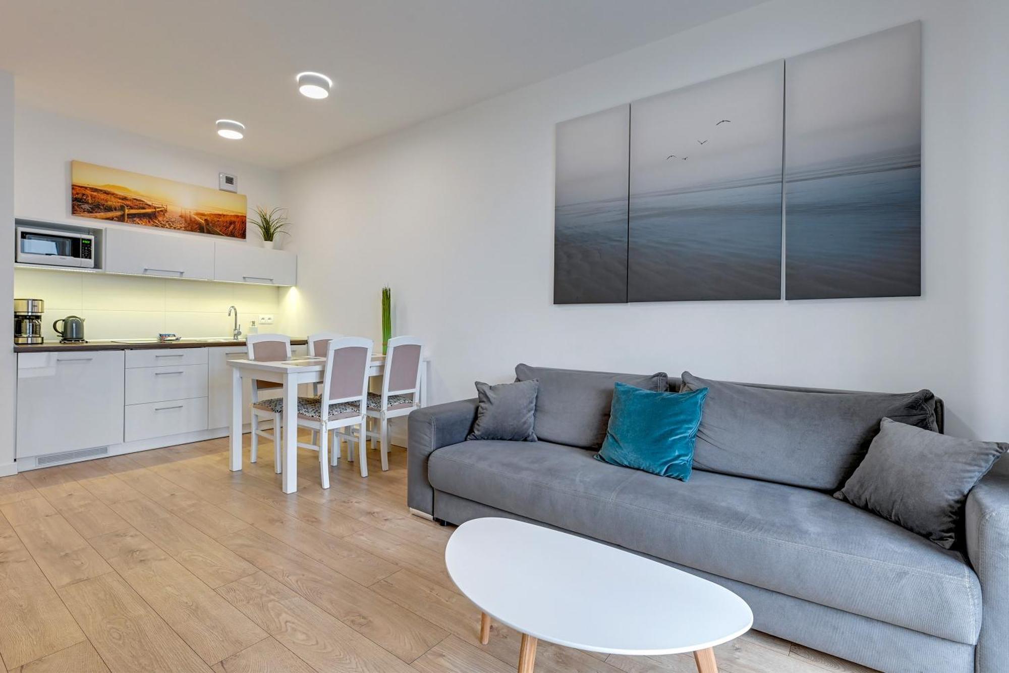 Apartament Nadmorskie Spektrum & Parking Gdańsk Exteriör bild