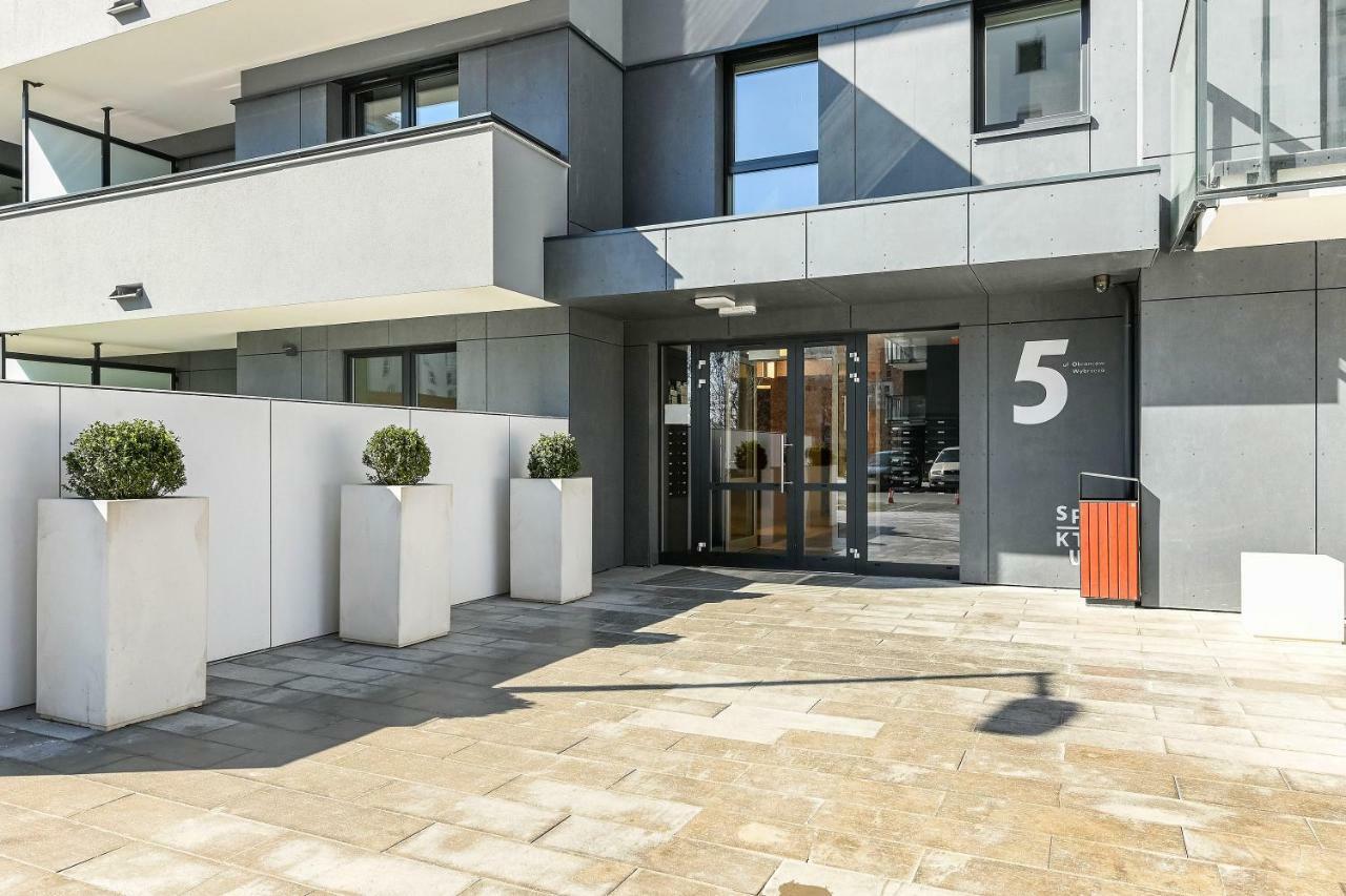 Apartament Nadmorskie Spektrum & Parking Gdańsk Exteriör bild